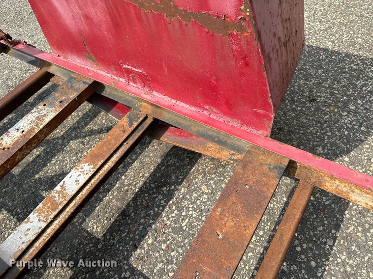 image for item DQ7354 Utility trailer