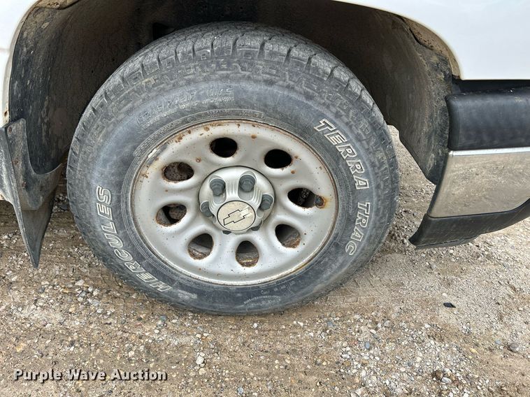 image for item DR4608 2006 Chevrolet Silverado 1500  pickup truck