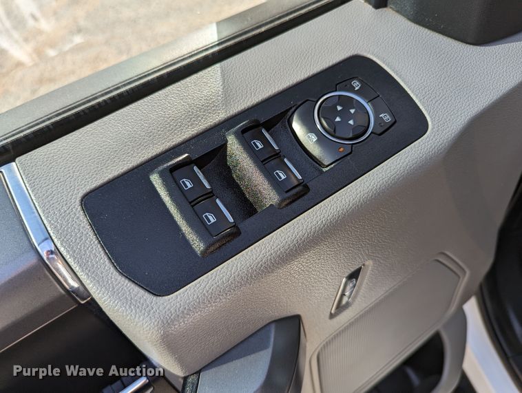 image for item DR6979 2017 Ford F150  SuperCab pickup truck