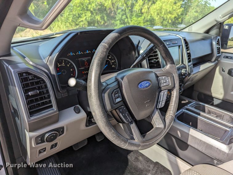 image for item DR6979 2017 Ford F150  SuperCab pickup truck