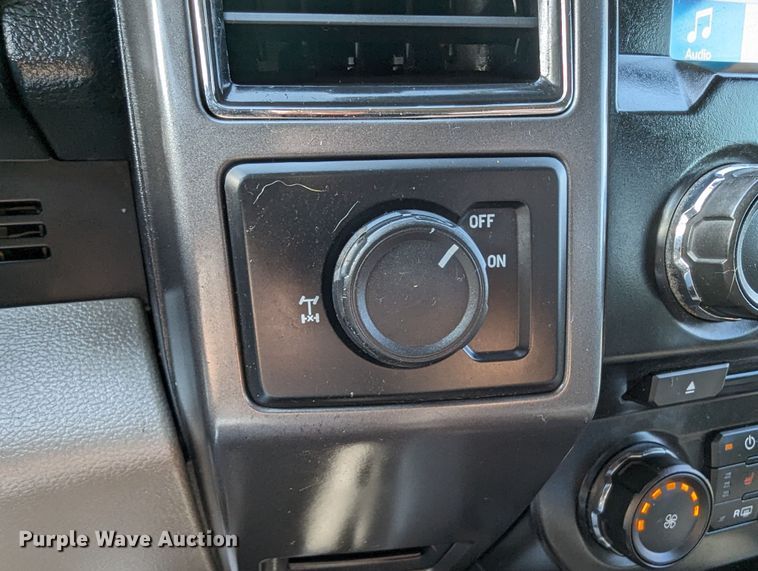 image for item DR6979 2017 Ford F150  SuperCab pickup truck