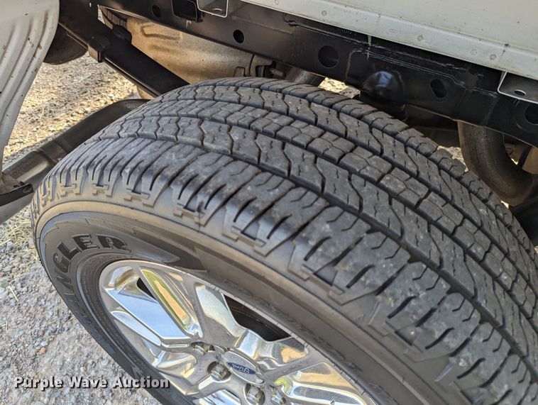 image for item DR6979 2017 Ford F150  SuperCab pickup truck