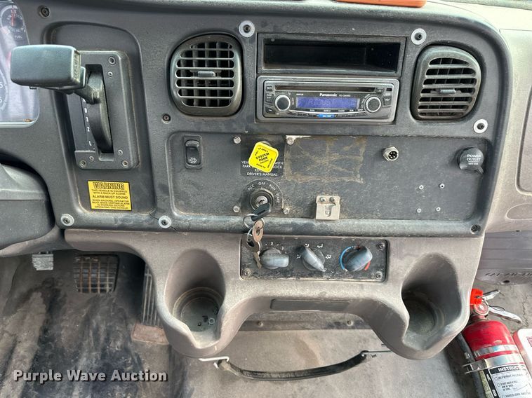 image for item DS2129 2009 Thomas  school bus