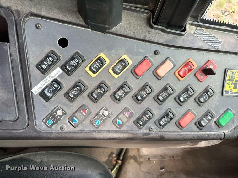 image for item DS2129 2009 Thomas  school bus