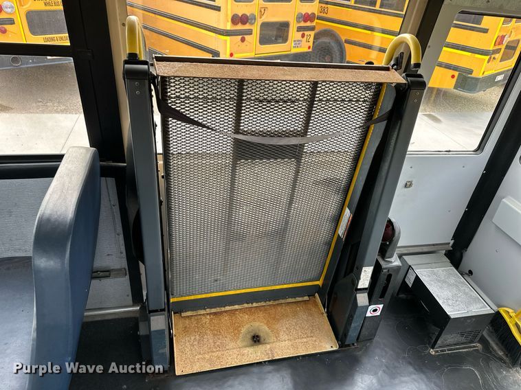 image for item DS2129 2009 Thomas  school bus