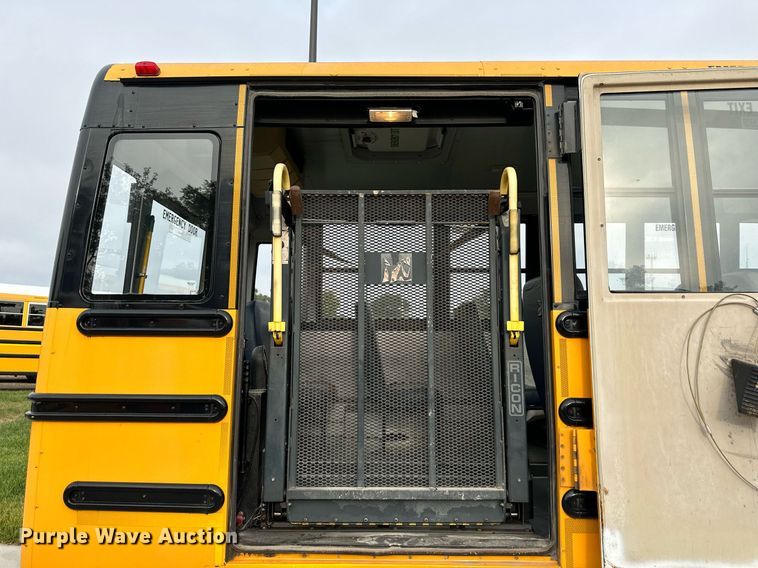 image for item DS2129 2009 Thomas  school bus