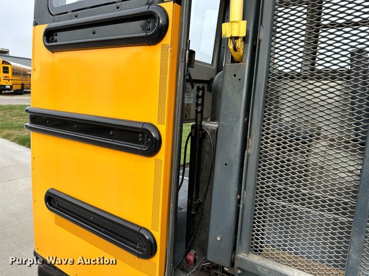 image for item DS2129 2009 Thomas  school bus