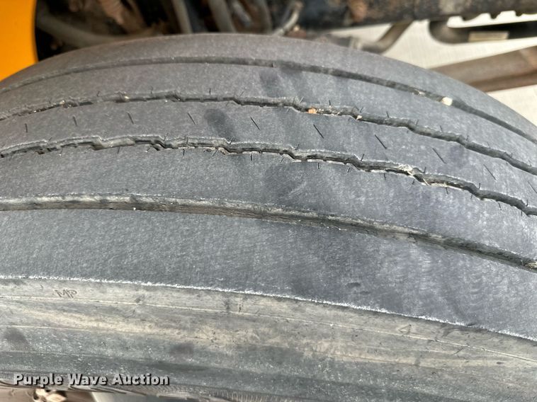 image for item DS2129 2009 Thomas  school bus