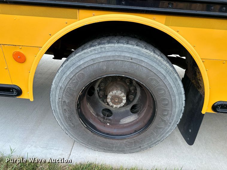 image for item DS2129 2009 Thomas  school bus