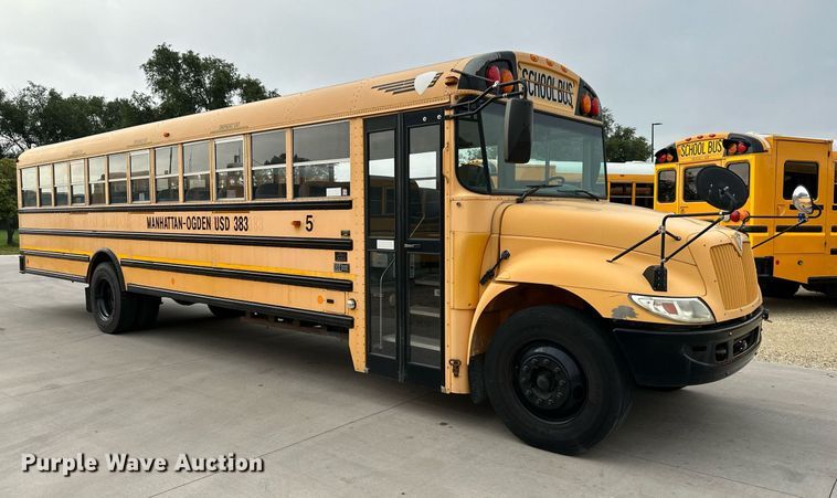 image for item DS2130 2008 International CE300  school bus