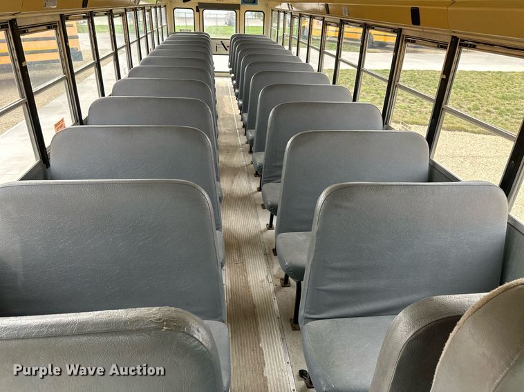 image for item DS2130 2008 International CE300  school bus