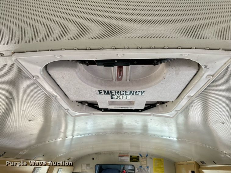 image for item DS2130 2008 International CE300  school bus