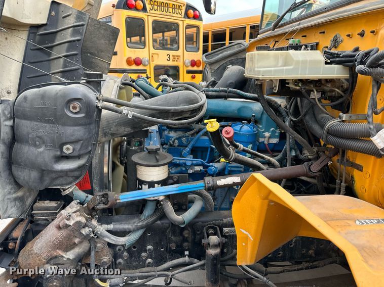 image for item DS2130 2008 International CE300  school bus
