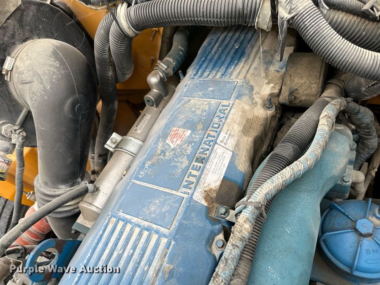 image for item DS2130 2008 International CE300  school bus