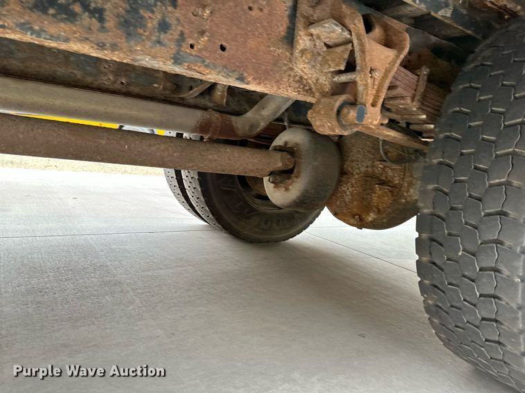 image for item DS2130 2008 International CE300  school bus