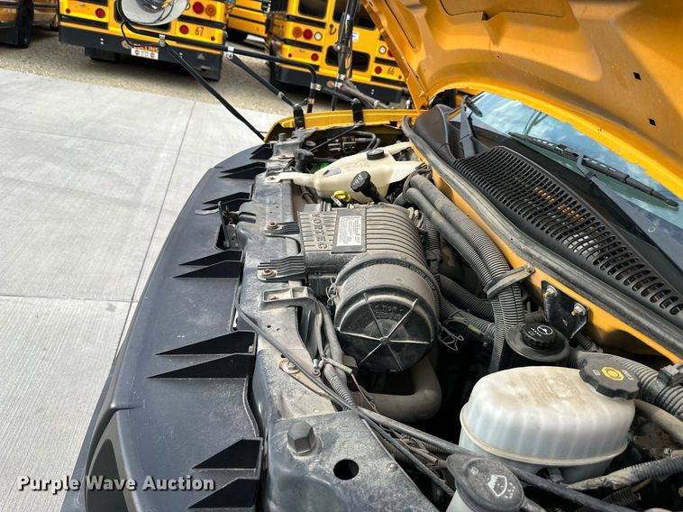 image for item DS2131 2008 Thomas Minotou  school bus