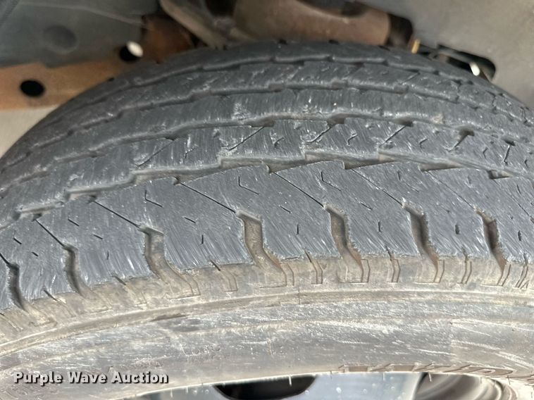 image for item DS2131 2008 Thomas Minotou  school bus