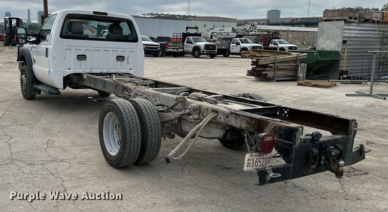 image for item DS2138 2016 Ford F550  truck cab and chassis