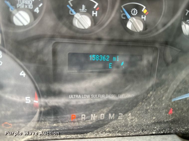 image for item DS2138 2016 Ford F550  truck cab and chassis