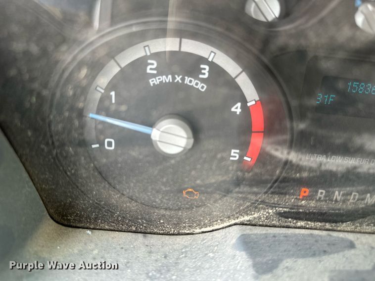 image for item DS2138 2016 Ford F550  truck cab and chassis