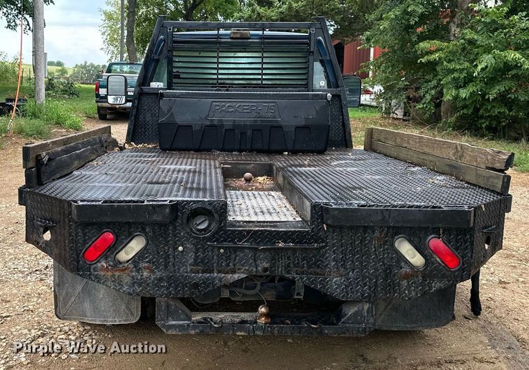 image for item DS2141 1992 Chevrolet C3500  flatbed pickup truck