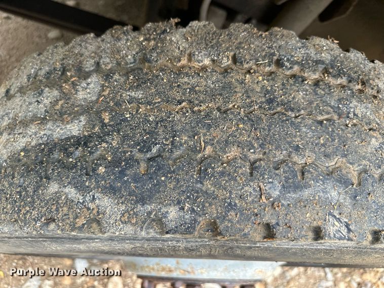 image for item DS2141 1992 Chevrolet C3500  flatbed pickup truck