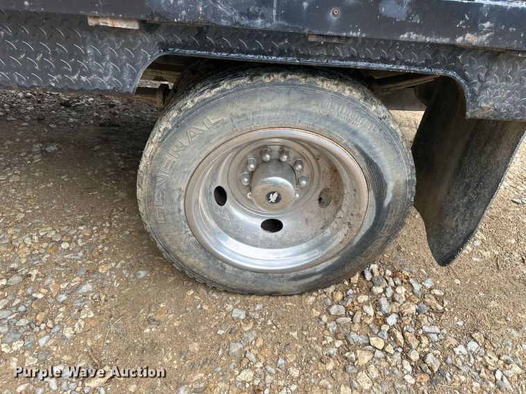 image for item DS2141 1992 Chevrolet C3500  flatbed pickup truck