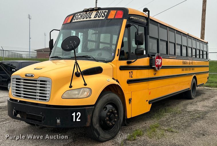 image for item DS2147 2008 Freightliner B2  school bus