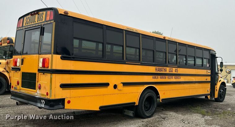 image for item DS2147 2008 Freightliner B2  school bus