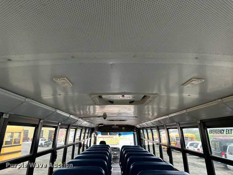 image for item DS2147 2008 Freightliner B2  school bus