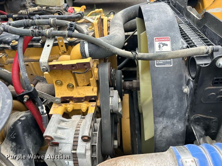 image for item DS2147 2008 Freightliner B2  school bus