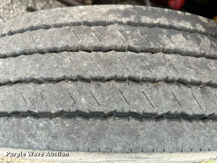 image for item DS2147 2008 Freightliner B2  school bus