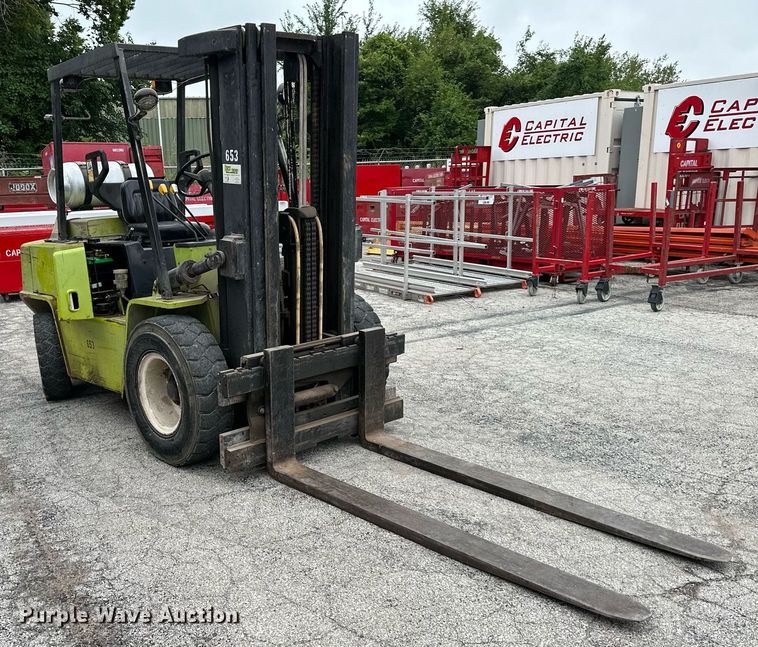 image for item DS2150 Clark C500-YS80  forklift