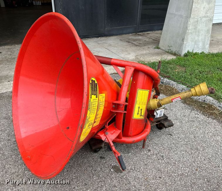 image for item DS2153 Kubota L4200FGST  tractor