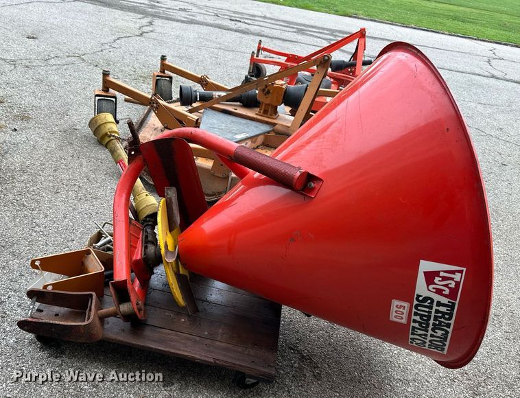 image for item DS2153 Kubota L4200FGST  tractor