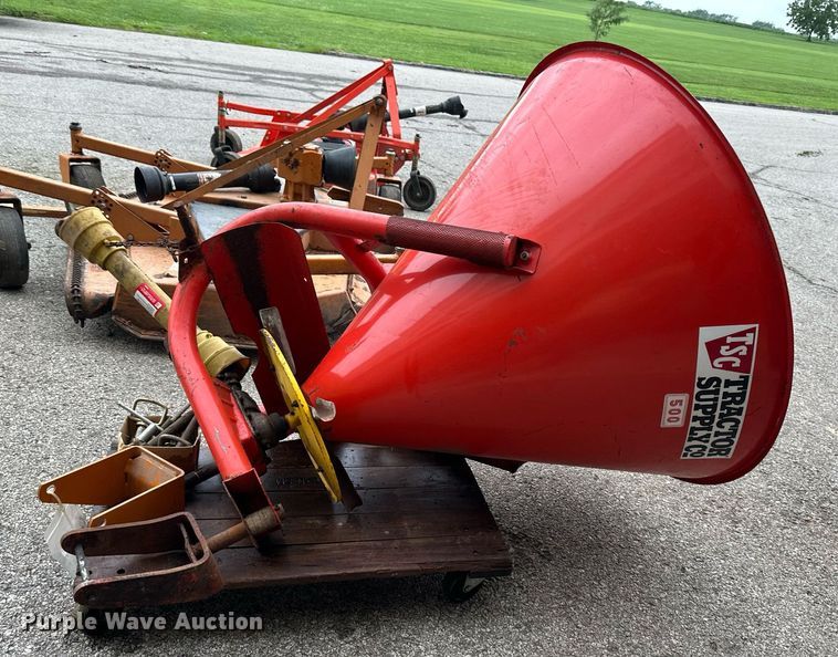 image for item DS2153 Kubota L4200FGST  tractor