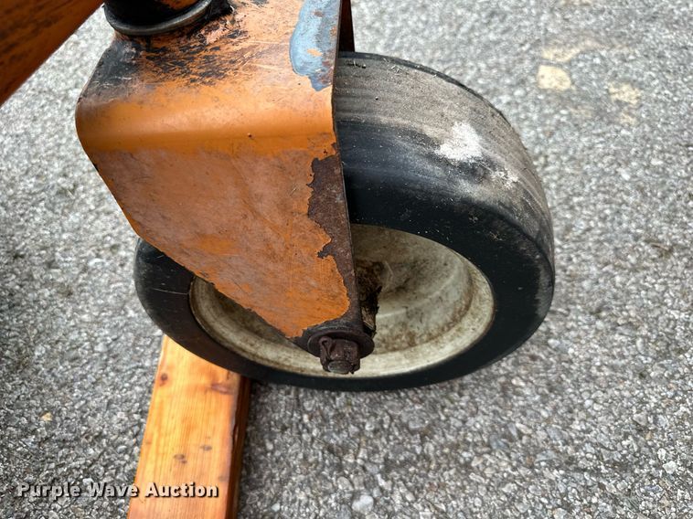 image for item DS2155 Woods RM990  finish mower