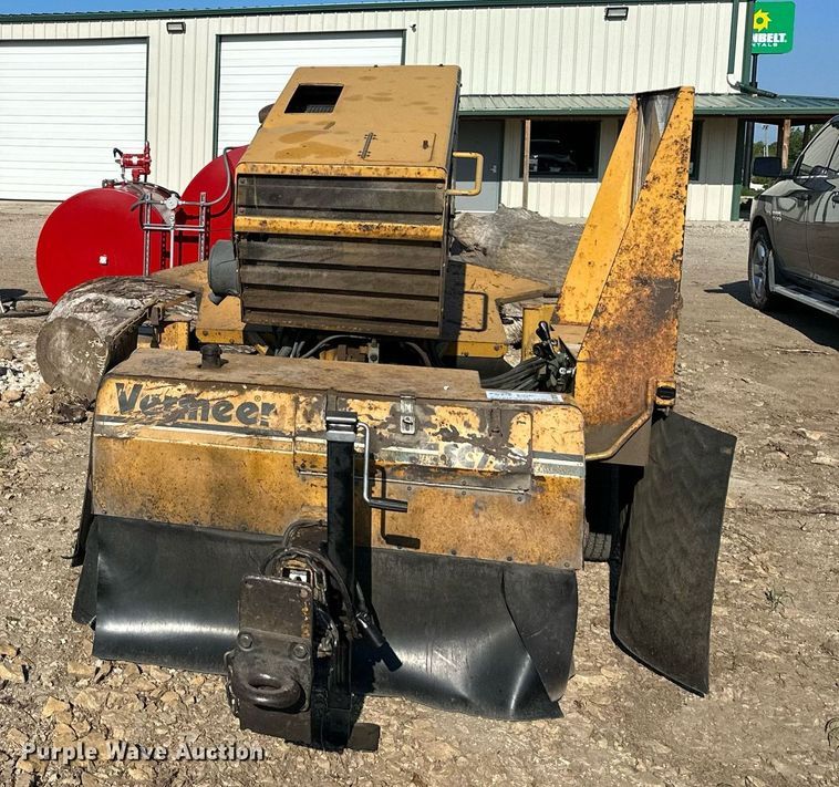 image for item DS2162 2003 Vermeer SC752  stump grinder