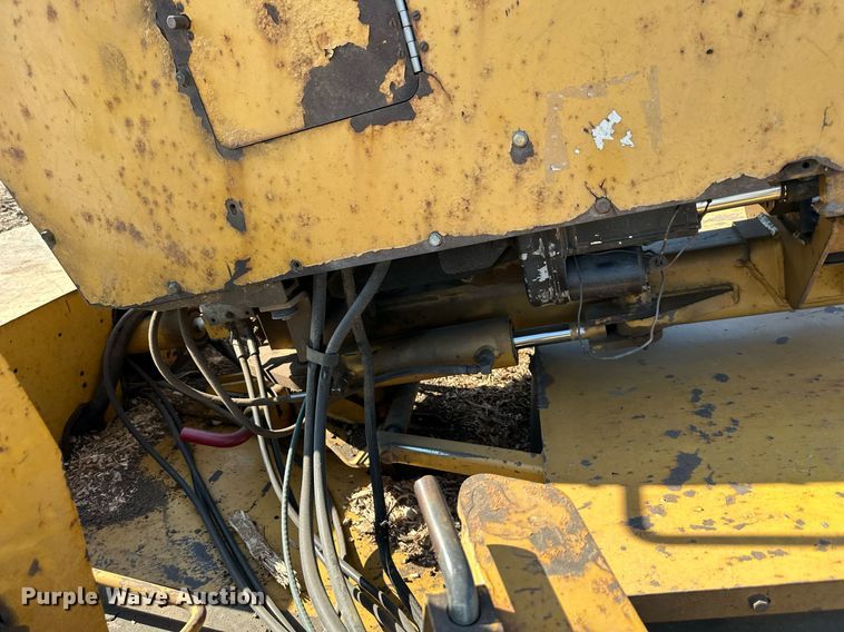 image for item DS2162 2003 Vermeer SC752  stump grinder