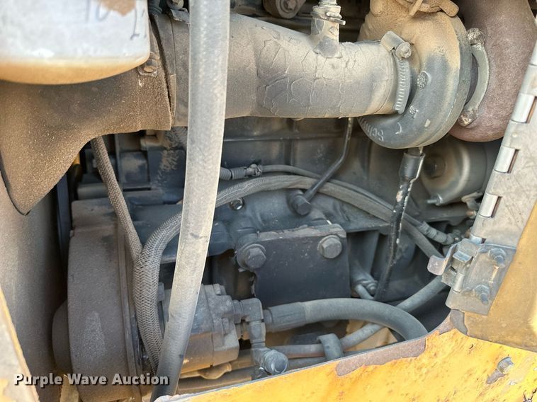 image for item DS2162 2003 Vermeer SC752  stump grinder