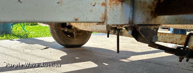 image for item DS2166 1970 Caprice  boat