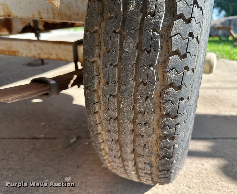 image for item DS2166 1970 Caprice  boat