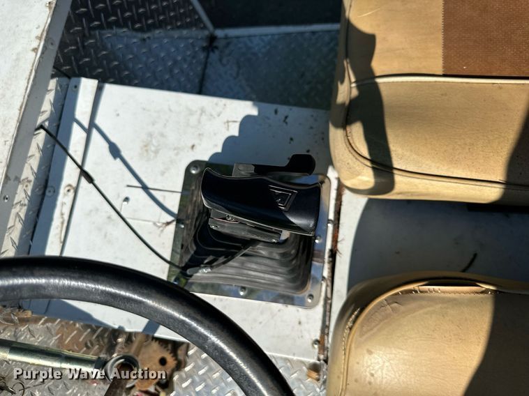 image for item DS2167 Utility cart