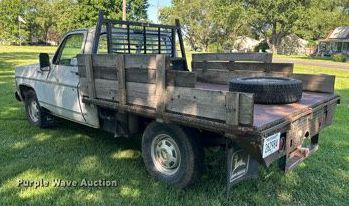 image for item DS2168 1979 Chevrolet C20  dump flatbed pickup truck
