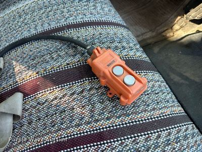 image for item DS2168 1979 Chevrolet C20  dump flatbed pickup truck