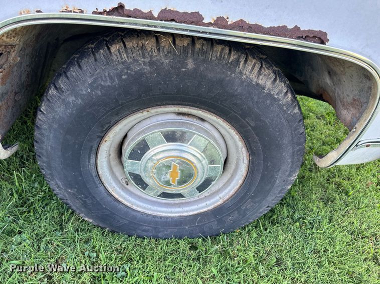 image for item DS2168 1979 Chevrolet C20  dump flatbed pickup truck