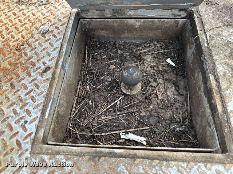 image for item DS2180 1985 Ford F350  utility bed pickup truck