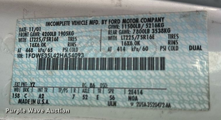 image for item DS6430 2002 Ford E350 Super Duty  box truck