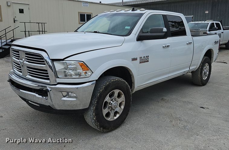 image for item DS6475 2017 Dodge Ram 2500  Crew Cab pickup truck