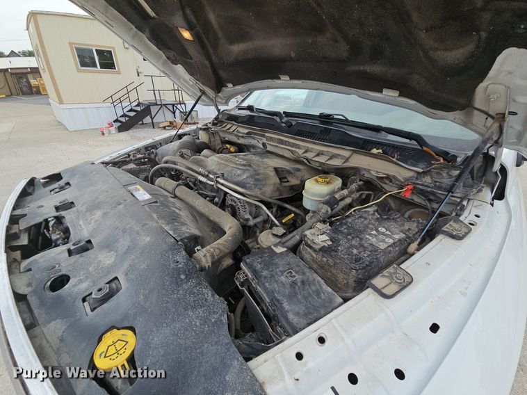 image for item DS6475 2017 Dodge Ram 2500  Crew Cab pickup truck